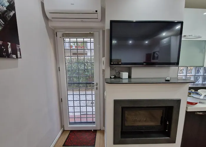 La Casa Di Max Apartment *