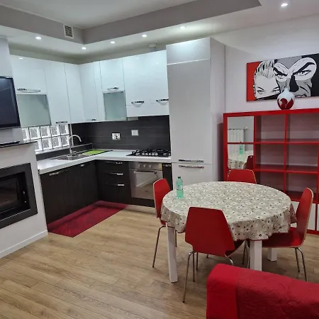 아파트 La Casa Di Max *
